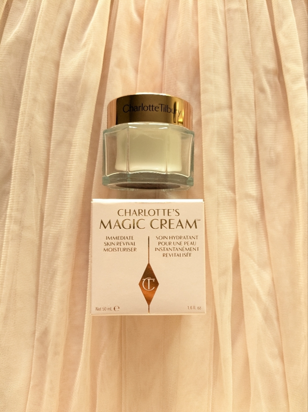 Charlotte Tilbury Magic Cream Anti-Aging Moisturizer 1.6 oz